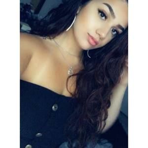 Meet your Posher, Carlee